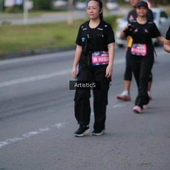 Runner Photo 4044354