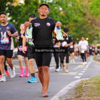 Runner Photo 4044357
