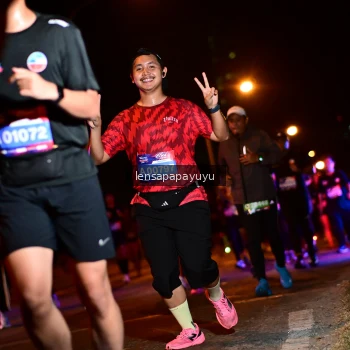 Runner Photo 4044359