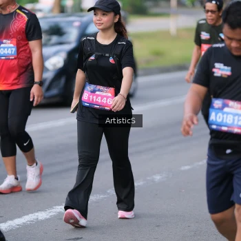Runner Photo 4044389