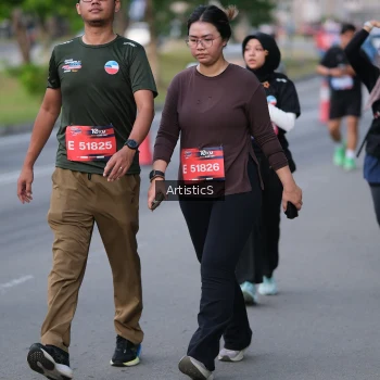 Runner Photo 4044393
