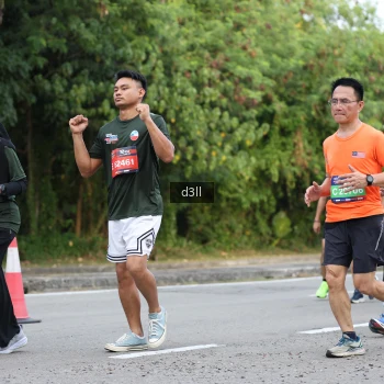 Runner Photo 4044409
