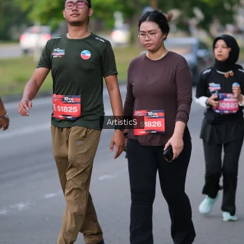 Runner Photo 4044411