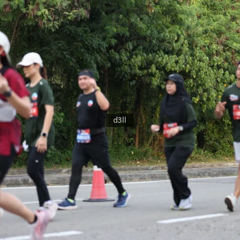 Runner Photo 4044412