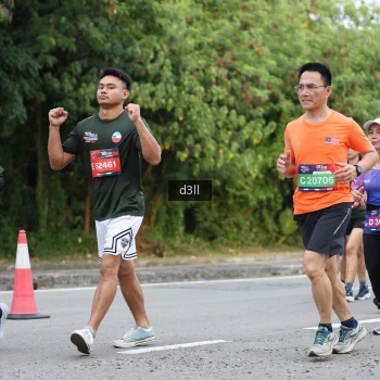 Runner Photo 4044421
