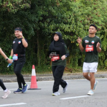 Runner Photo 4044470