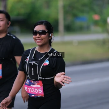 Runner Photo 4044474