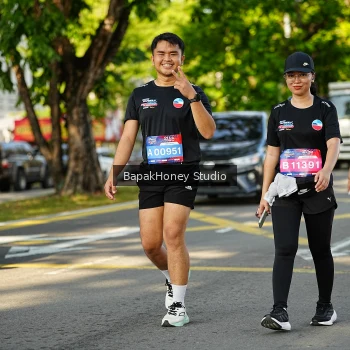 Runner Photo 4044495
