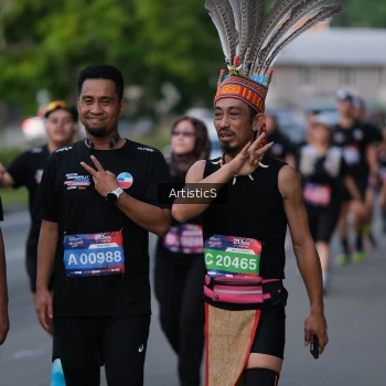 Runner Photo 4044500