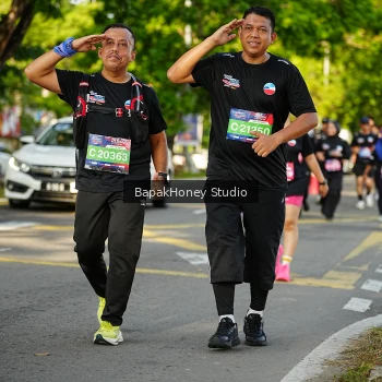 Runner Photo 4044531