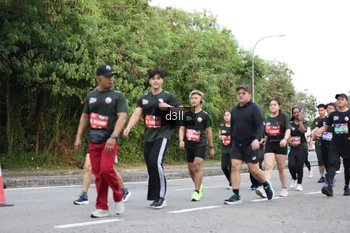 Runner Photo 4044539