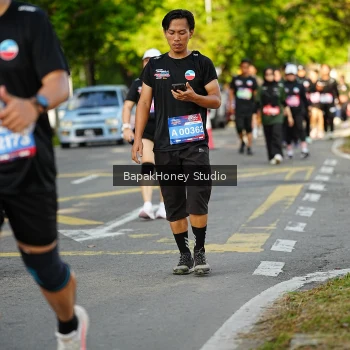 Runner Photo 4044545
