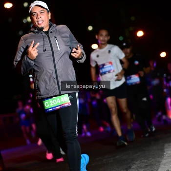 Runner Photo 4044548