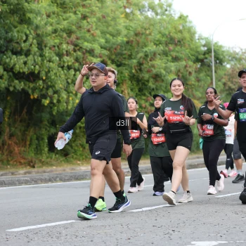 Runner Photo 4044592