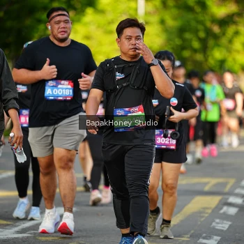 Runner Photo 4044607