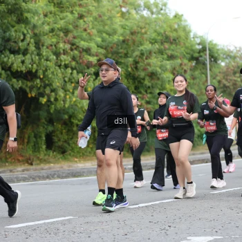 Runner Photo 4044632