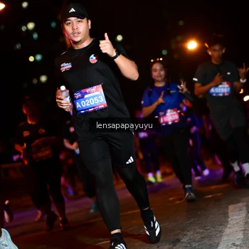 Runner Photo 4044657