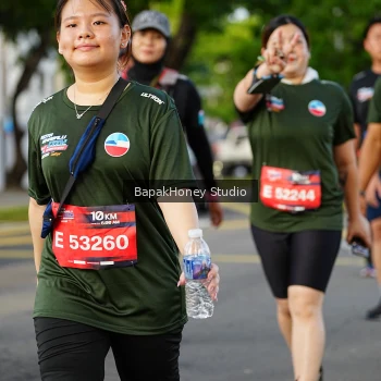 Runner Photo 4044668