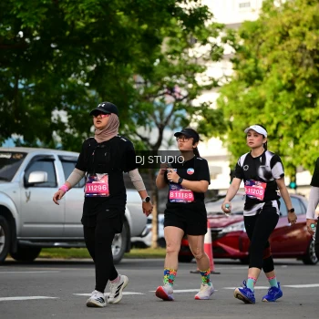 Runner Photo 4044699