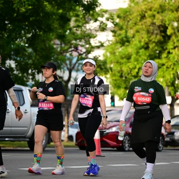 Runner Photo 4044708