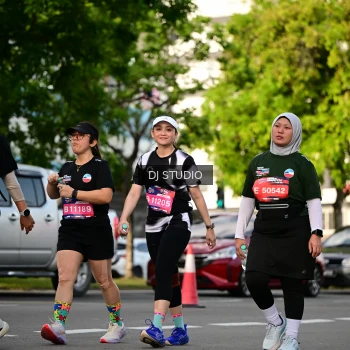 Runner Photo 4044709