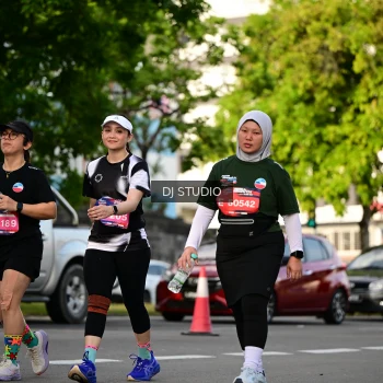 Runner Photo 4044722