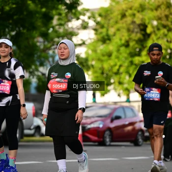 Runner Photo 4044731