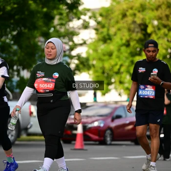 Runner Photo 4044734