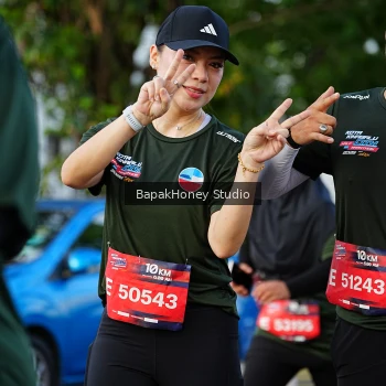 Runner Photo 4044743