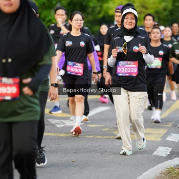 Runner Photo 4044770