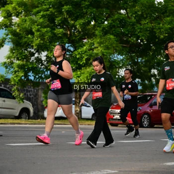 Runner Photo 4044772