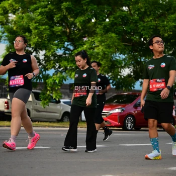 Runner Photo 4044777