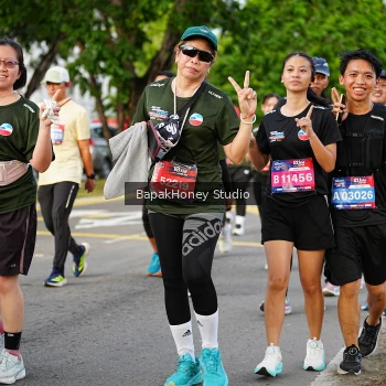 Runner Photo 4044785