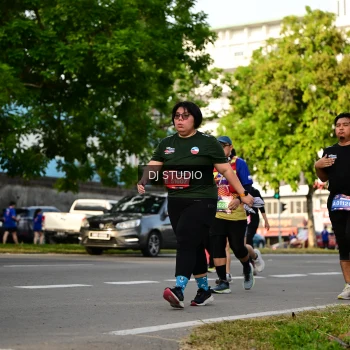Runner Photo 4044786