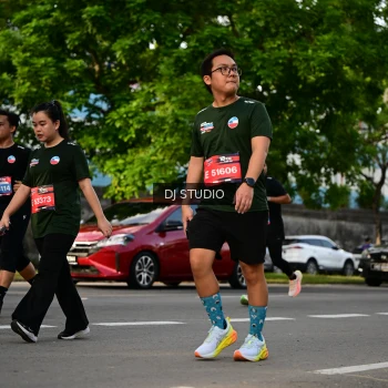 Runner Photo 4044791