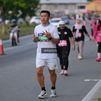 Runner Photo 4044795