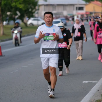 Runner Photo 4044802