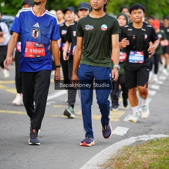 Runner Photo 4044820