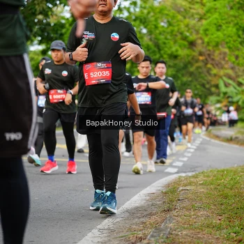 Runner Photo 4044833