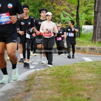 Runner Photo 4044845