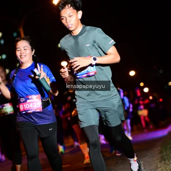 Runner Photo 4044857