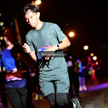 Runner Photo 4044873