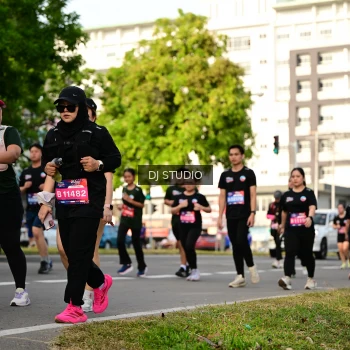 Runner Photo 4044883