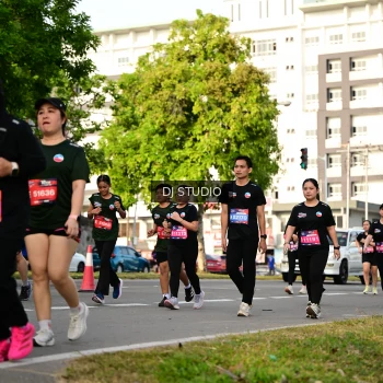 Runner Photo 4044896