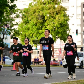 Runner Photo 4044910