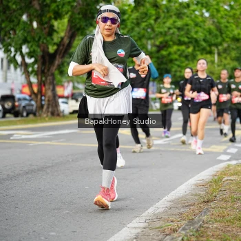 Runner Photo 4044911
