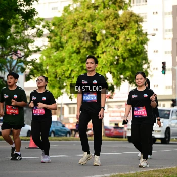 Runner Photo 4044912