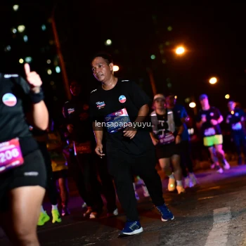 Runner Photo 4044957