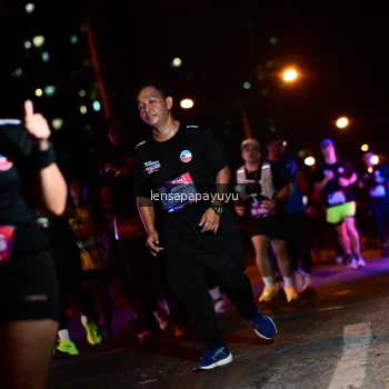 Runner Photo 4044963