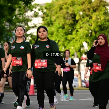 Runner Photo 4044998